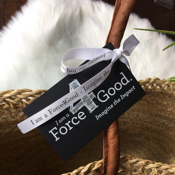 Force 4 Good Tote Sequins Tote - Picture 4 of 15